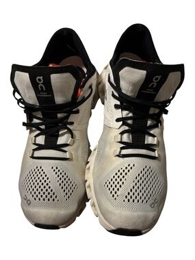 On Cloud Athletic Running Shoes - White/Black